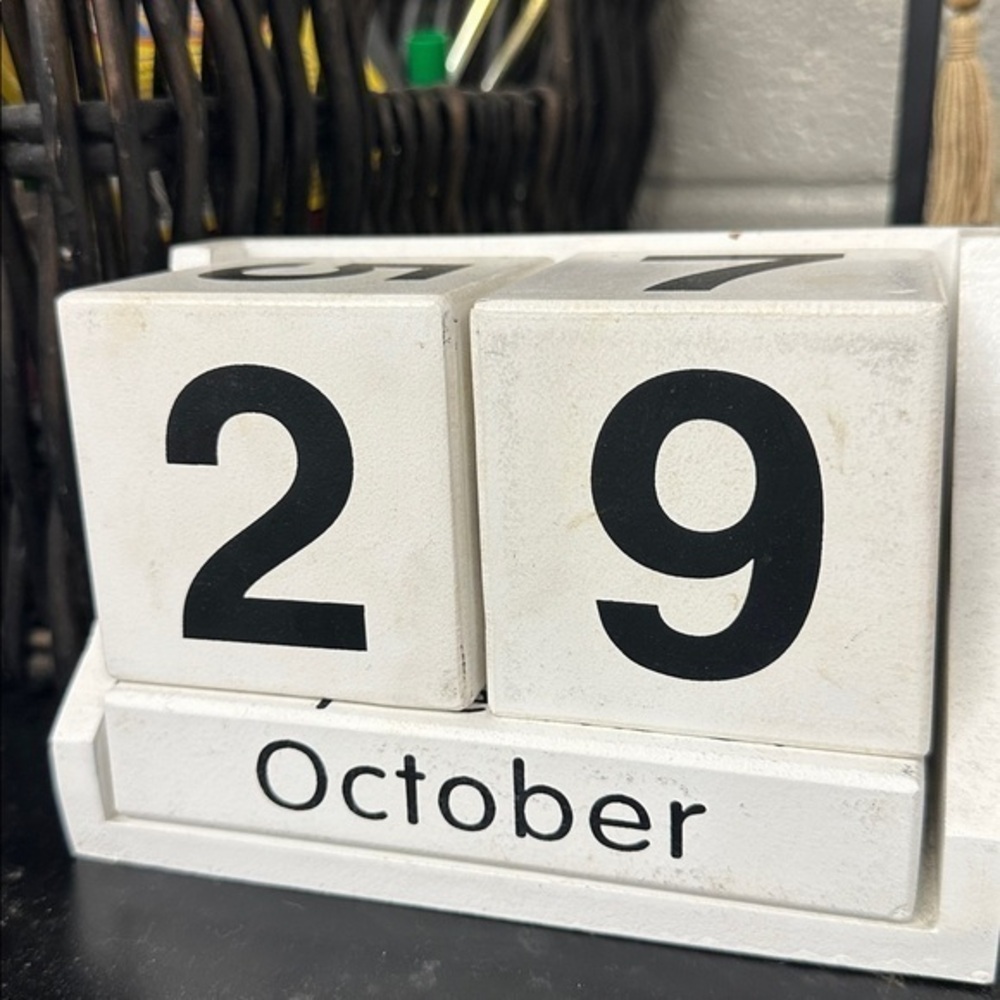 Wood Block Calendar one year classroom office desk accessory